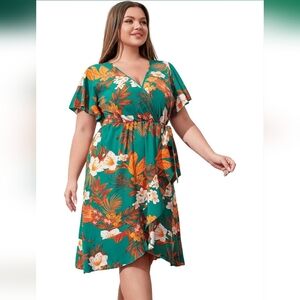 Green Floral Print Short Sleeve V Neck Ruffle Wrap Dress | Size 2XL